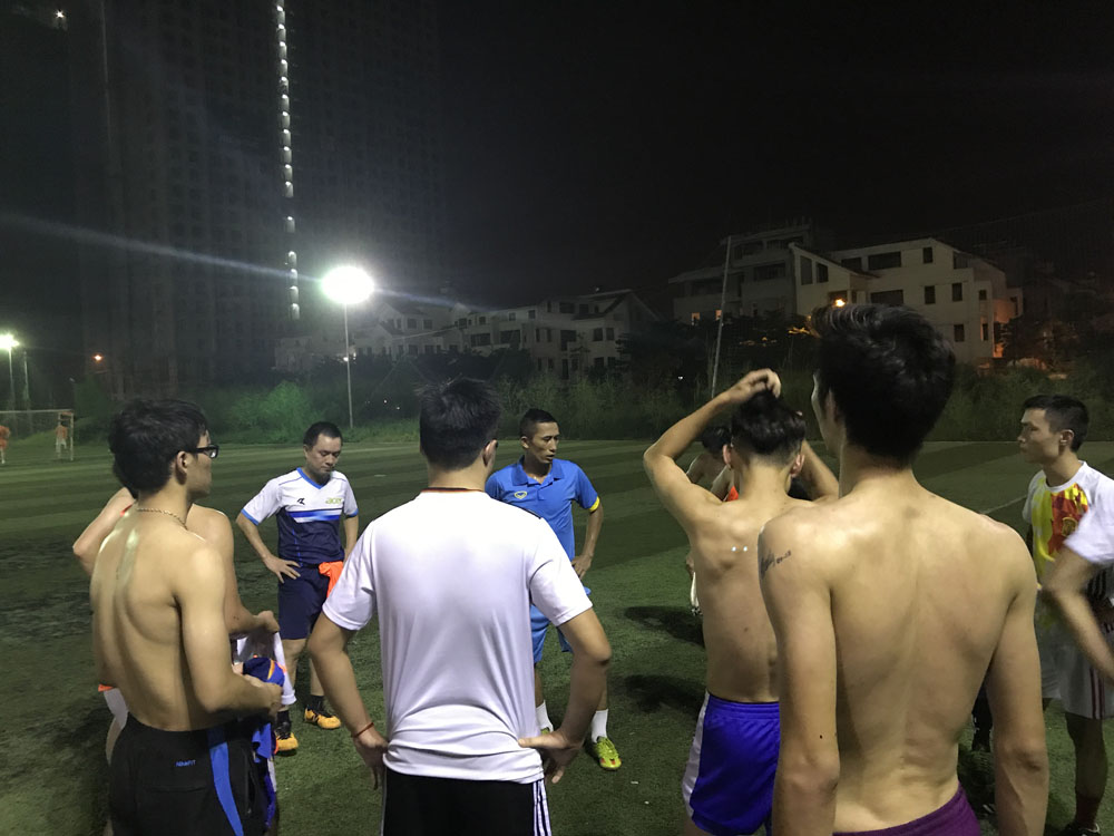Những nhận xét thẳng thắn của HLV giúp các cầu thủ nhận ra được thực lực bản thân