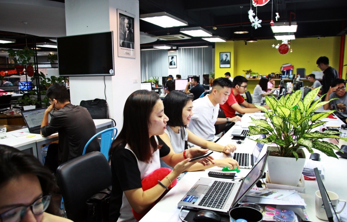 “Đa dạng” chính là cảm nhận bao trùm về thời trang công sở ở EWAY.